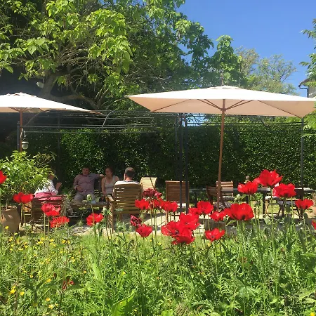 Domaine De Puytirel