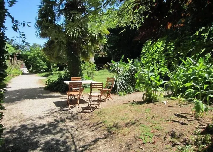 Bed & Breakfast Domaine De Puytirel Champagne-et-Fontaine